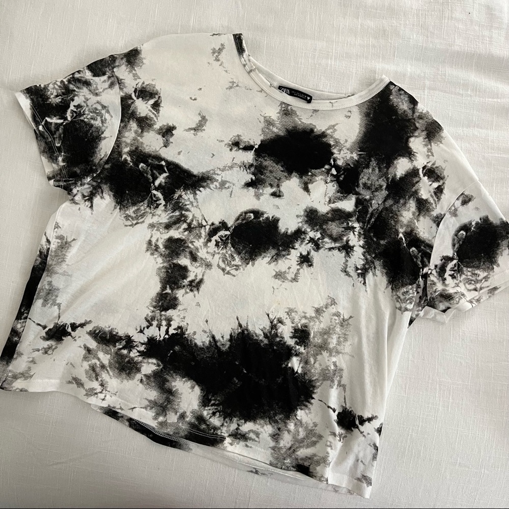 zara tee shirt.